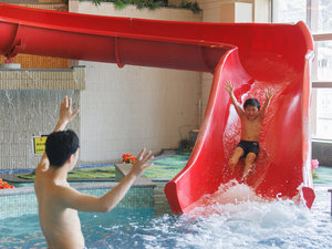 yK[fXpijzXṕAeqł킢킢y߂SV^̃v[łB