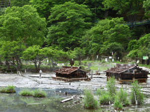 【周辺・景観】湯元源泉