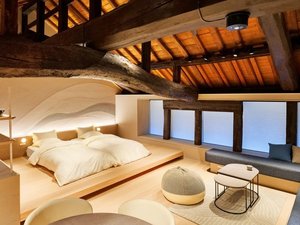 The j Terrace̎{ݎʐ^1