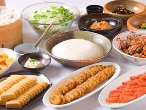 朝食ビュッフェ(商材仕入の関係でメニューが一部変更になる場合がございます)