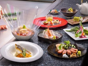 【青竹】加賀能登鉄板会席(2026年秋冬)パフォーマンスもご馳走、お肉もお魚も欲張りにお楽しみください。