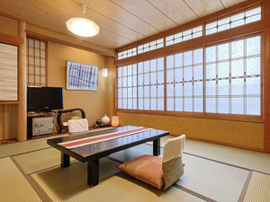 鶴喜/客室一例