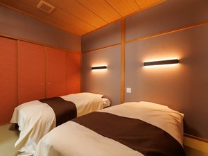「半露天(美泡)露天風呂付客室」和室+2ベッド(2間)/例2