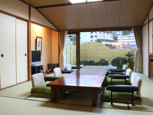 �y�I�V���C�t�q���z�O�ԑ���