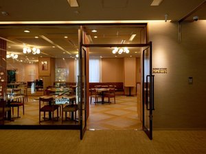 レストランMAKIBI - 湯河原らしさあふれる豪華ビュッフェ