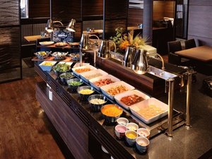 朝食は定番メニューから大阪名物までお楽しみいただけます。