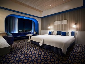 【エーゲ デラックス】エーゲ海をテーマにした白と青のさわやかなインテリアのお部屋です。