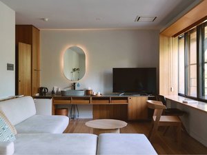 ���b�W-�R���t�H�[�g-�^�{�فE���ʎ��E�m��