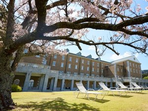 【外観】どこを切り取っても絵になる風景。フォトジェニックな洋館を拠点に、思い出に残る特別な休日を。