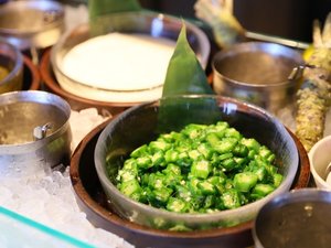 ◆めったら丼 好きな具材をトッピング♪