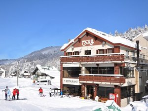 򉷐@LODGEłׂ̎{ݎʐ^1