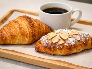 隣接パン屋さん(Key Bakery)朝食プラン