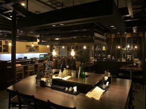 【1階 さけ処 和凛(かりん) 】豊富な秋田の地酒とうまい肴が楽しめるカジュアル居酒屋