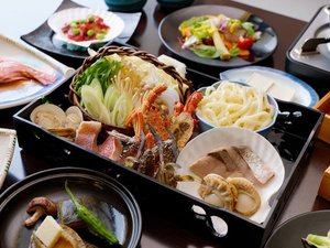 【夕食】選べるメインで味わう会席料理 ※イメージ