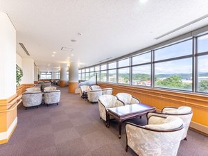 【ラウンジ】