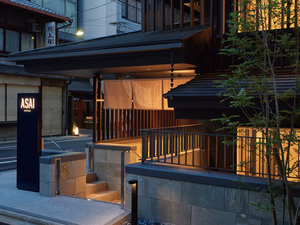 �g�������������A�����������G���g�����X�B