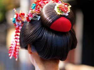 ����O�̓y�j�̌ߌ�́A���W����̕���ڂ̑O�ł������������܂��B�M�d�ȋ@��𐥔�̌���������