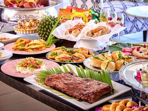 【東館|期間限定オープン、特別なラウンジタイム】
