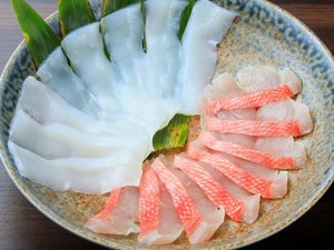 【冬限定】部屋鍋がグレードアップ♪金目鯛とアオリイカのしゃぶしゃぶ!