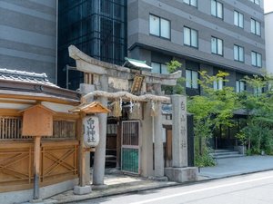 白山神社