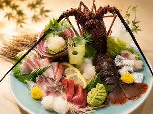【デラックス会席】※時期によって内容が異なります。