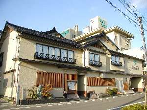 �y�R�`��:��c�E�����z��t����