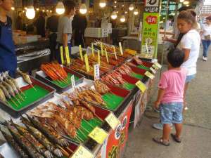 市場通りきんぱち直営店