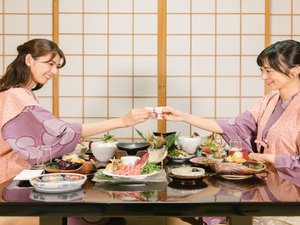 【お食事】お部屋でゆったりとご利用いただける、お部屋食のプランも充実。