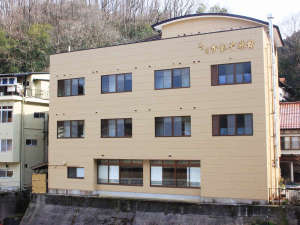 かめや旅館 外観