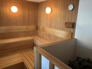 サウナ、大浴場に併設しております。