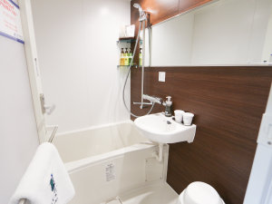 【ツインルーム・バス】バス、トイレ別のセパレートタイプ!ワンランク上のバスタイムをお楽しみ下さい♪