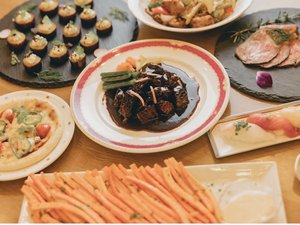 地元産食材を多く使用した味わい深いビュッフェ。