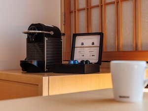 全室ネスプレッソコーヒーマシーン完備目覚めの一杯を片手にお部屋でおくつろぎください