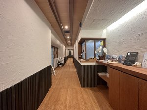 歩くとわかる気持ちのいい床。職人のこだわりがたくさんあります。
