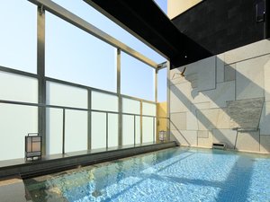 CANDEO HOTELS�i�J���f�I�z�e���Y�j�_�˃g�A���[�h�̎{�ݎʐ^1