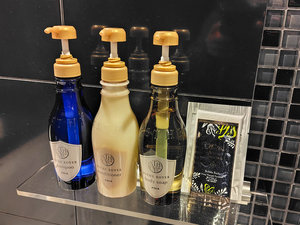 【全客室】シャンプー・コンディショナー・ボディソープ・入浴剤を完備。