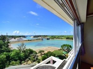 �z�e���T�E�X�A�C�����h�̎{�ݎʐ^1