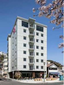 �y�L����:�����z������z�e�������w�O