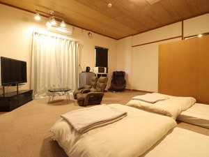 �T�J�G�}�c���B���b�W�̎{�ݎʐ^1