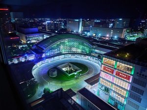鼓門はじめ夜の金沢シティビューを堪能(客室からの眺望一例)