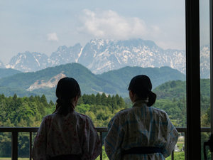 【全室剱岳ビュー】剱岳は立山連峰の標高2,999mの山で日本百名山や新日本百名山にも選ばれています