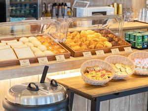 朝食ビュッフェ