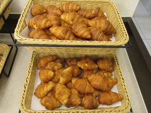 朝食