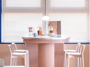 【宿泊者限定無料ラウンジ】どんな人にとっても心地の良い時間を