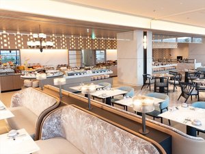 �I�[���f�[�_�C�j���O�uHarbella�v���H