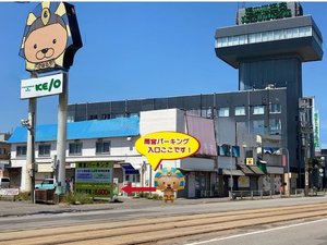 1泊100円で100台OK!広々安心の「雨宮パーキング」※要フロント認証。大型車(高2.8M以上)は要予約