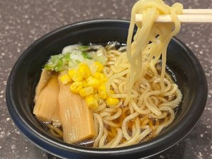 【新サービス】夜鳴きラーメン1杯無料!(提供時間:夜7時〜夜11時)