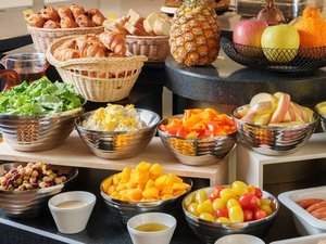朝食ビュッフェ
