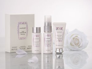 JILL STUART