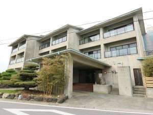 �y���m��:�m���z�A�C�����h�z�e���Y��